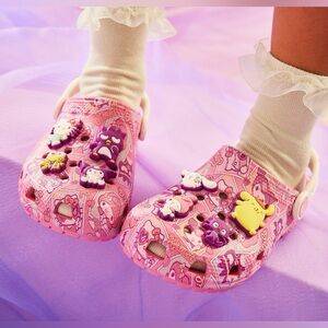 🌻🆕CROCS Hello Kitty & Friends Limited Edition Classic Clog Big Kids' - SIZE J6